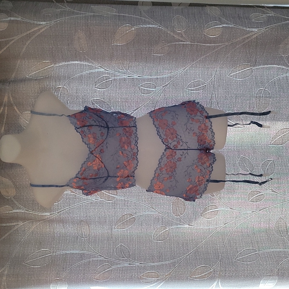 Sz M Lacy Cami & Open Butt Short Set